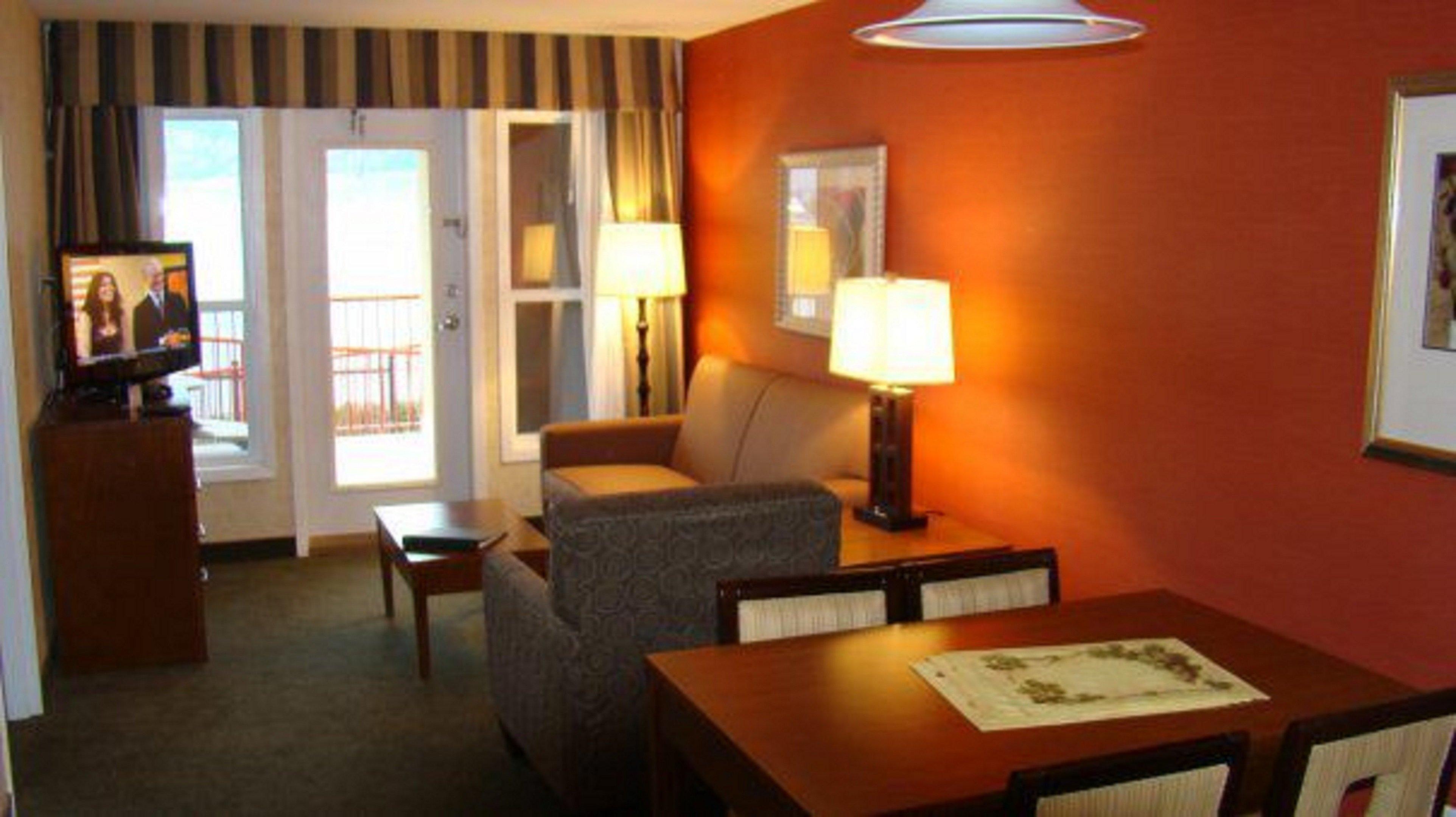 Holiday Inn Hotel & Suites Osoyoos By Ihg Экстерьер фото